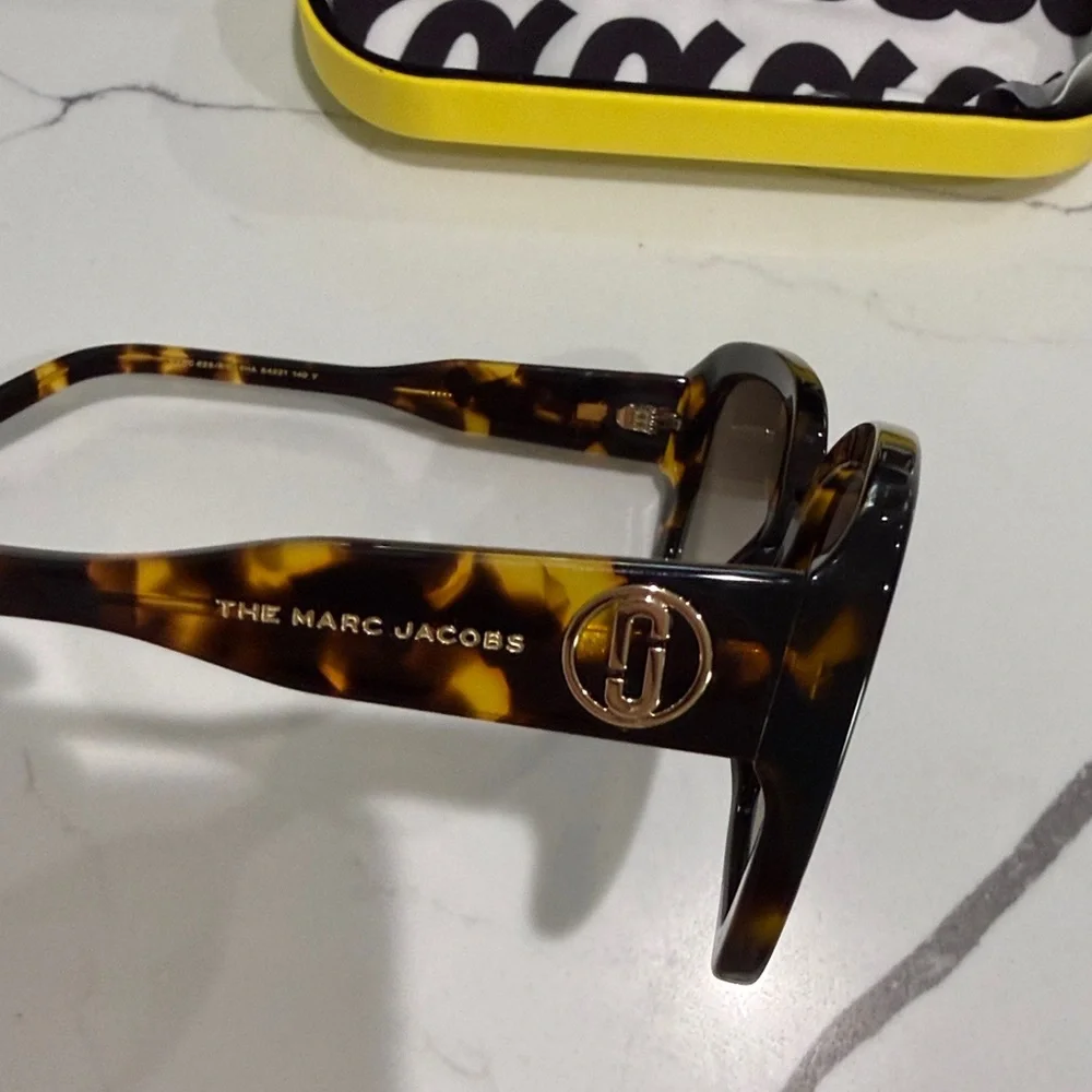 Marc Jacobs Brown Sunglasses with Yellow Case
